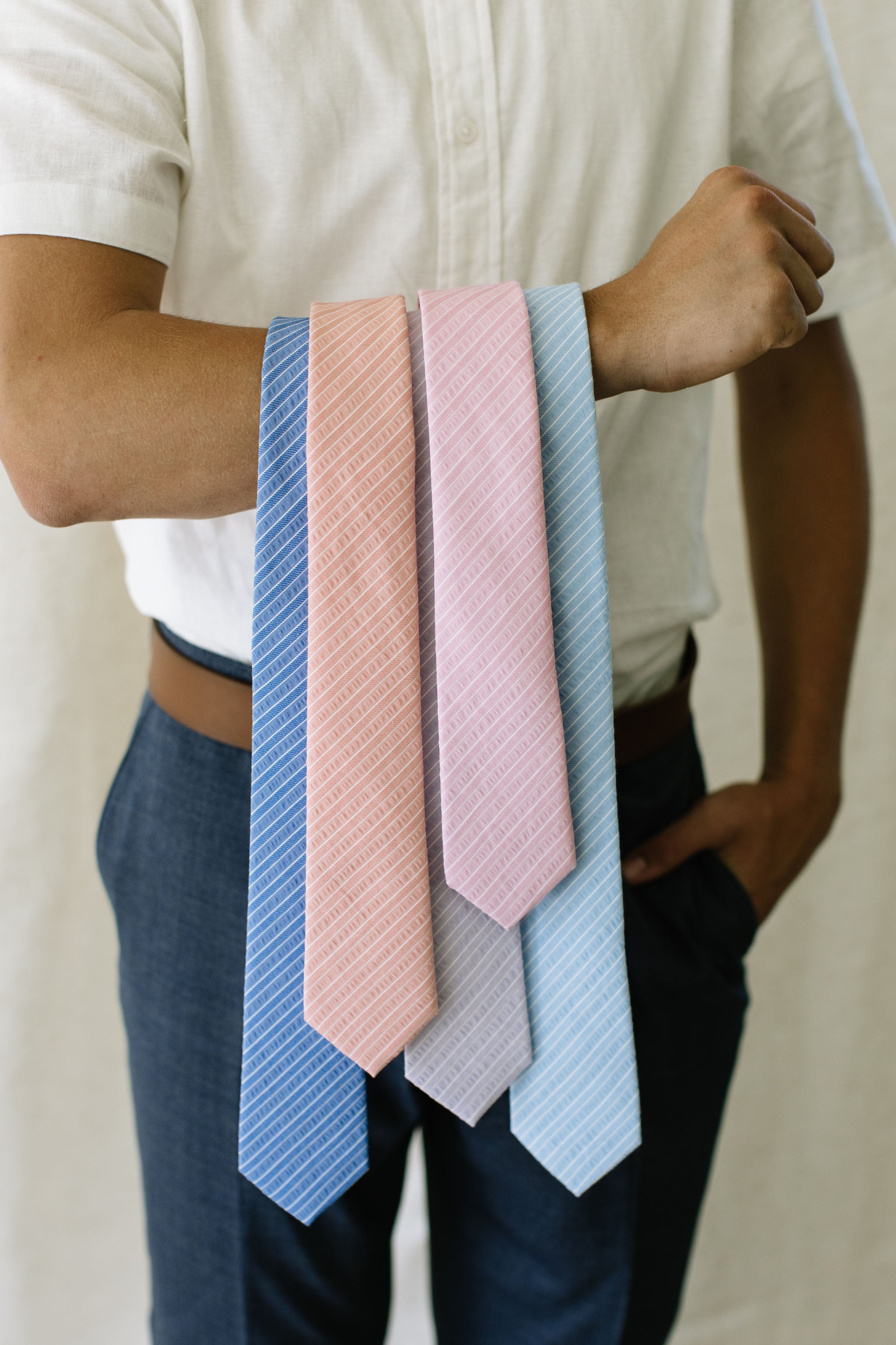 Bubble Gum Men's Tie