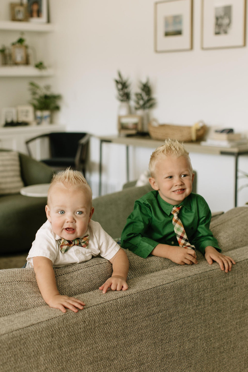 Harvey Boys Bow Tie